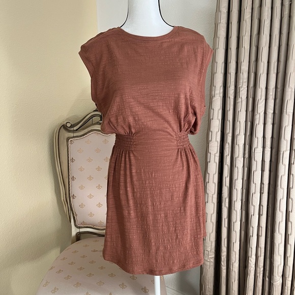 Z Supply Dresses & Skirts - Z Supply NWT Rowan Textured Bronze Knit Sleeveless Dress. Size Medium